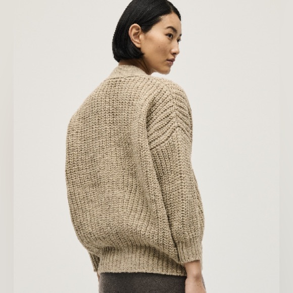 Babaa No. 19 Cardigan in Mist - Picture 3 of 10